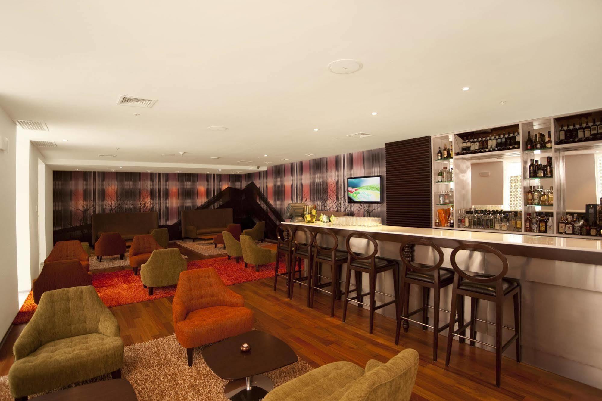 Nm Hotel