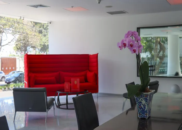 Nm Lima Hotel